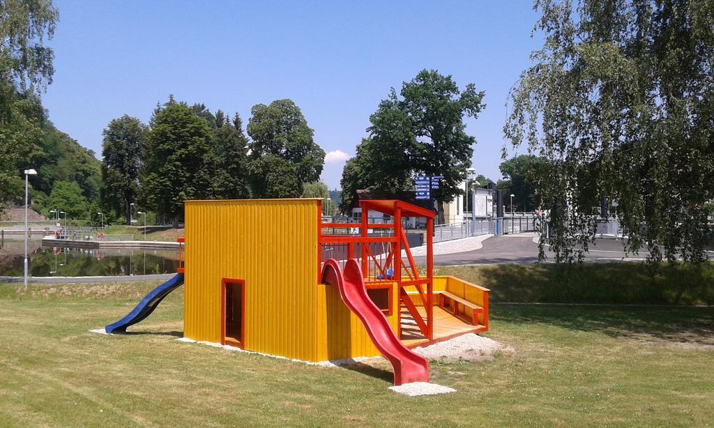 Sportcentrum Dvořák Hluboká nad Vltavou Exterior foto